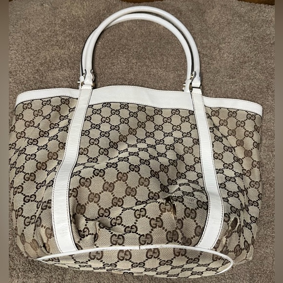 Gucci tote with wallet - Picture 3 of 16